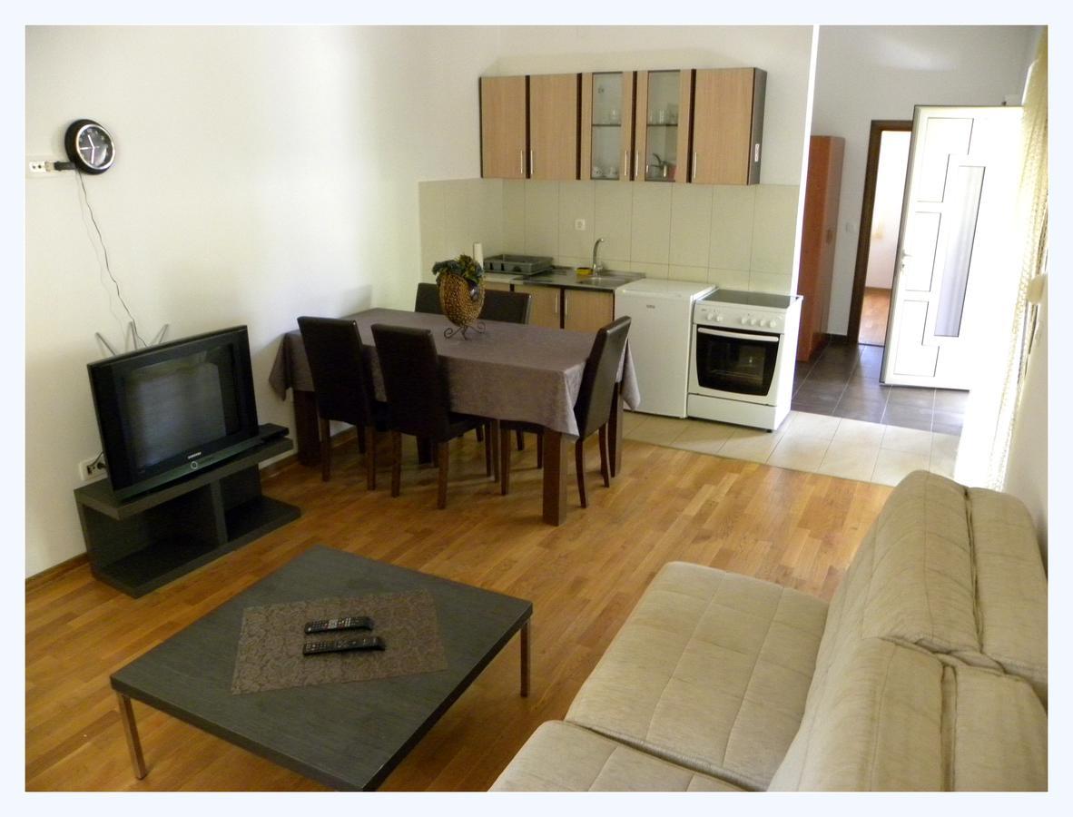 Maslina 3* Budva