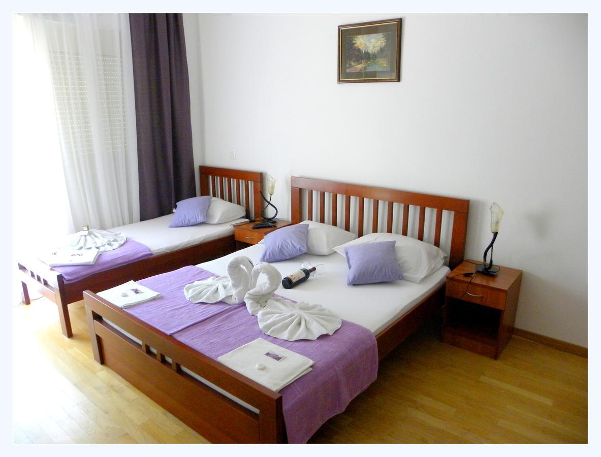 Guest house Maslina Budva