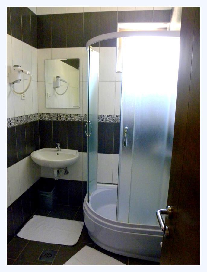 Maslina 3* Budva